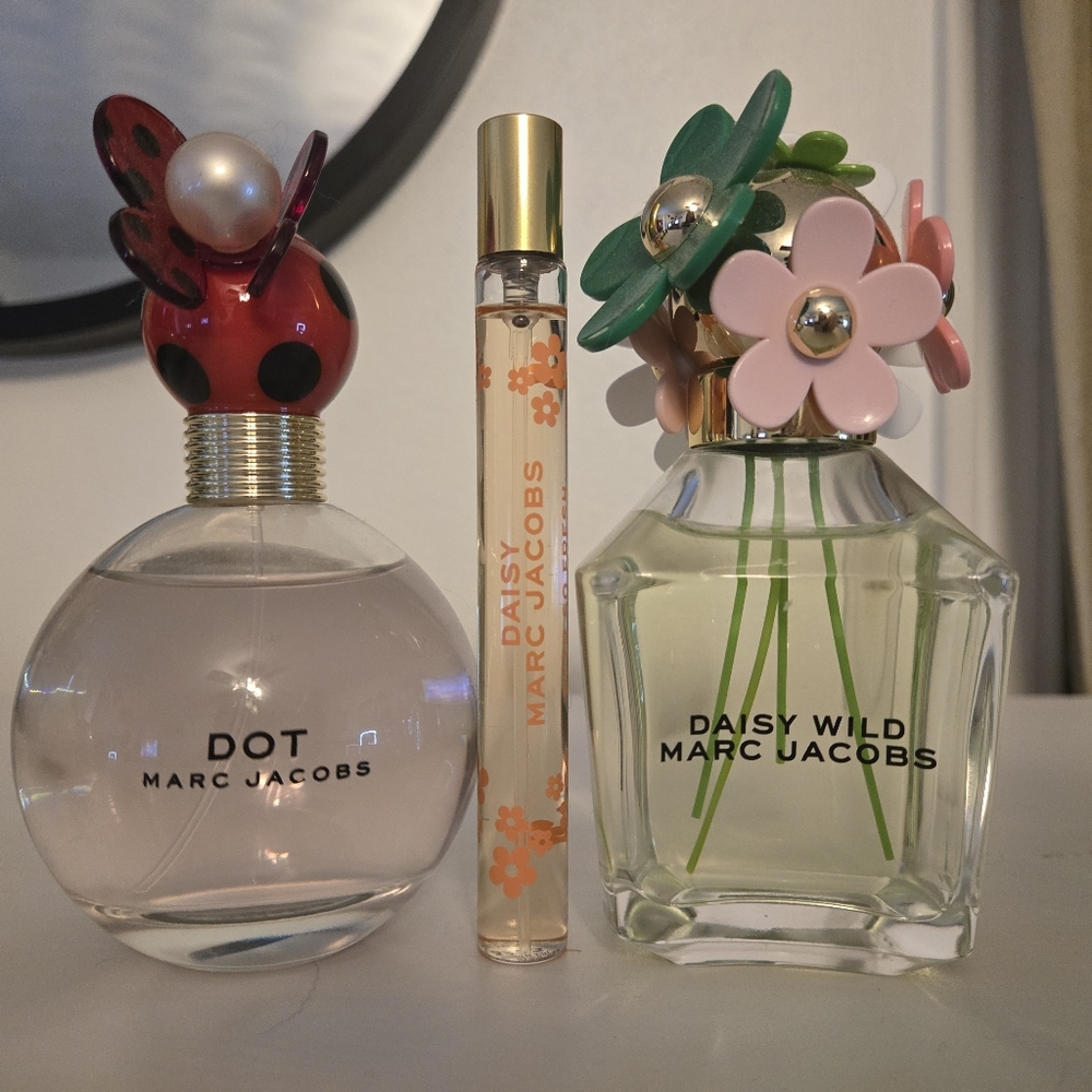 Marc Jacobs Dot, Daisy Ever So Fresh and Daisy Wild Perfume Set